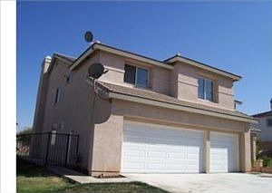 5th image of 2297 S Cota Ave