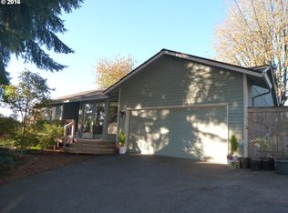 3951 SW Canby St, Portland, OR 97219