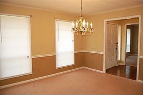 3rd image of 107 S Oaks Ln