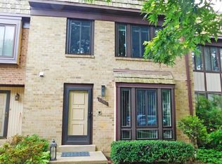 10315 Cherry View Ct, Oakton, VA 22124