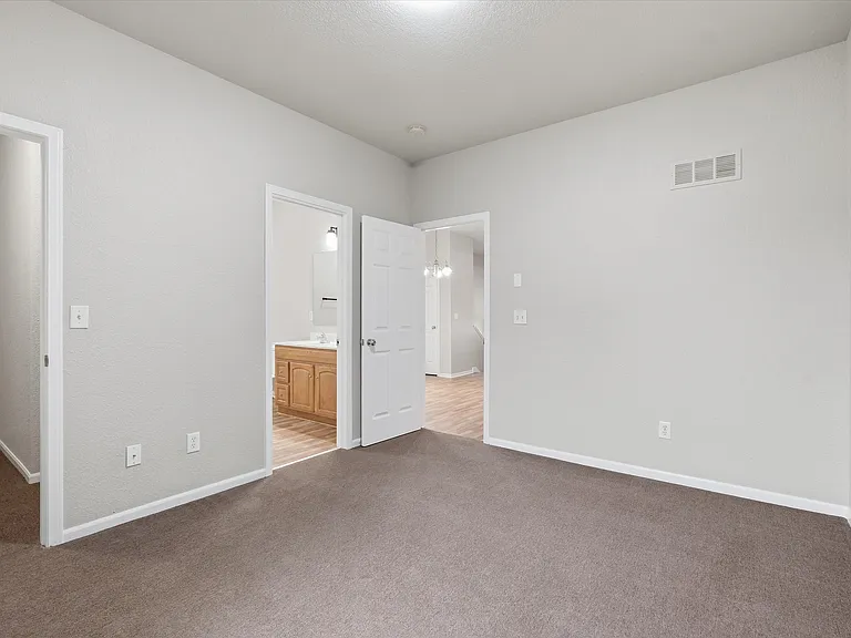10341 Parkview Ave — Photo 27