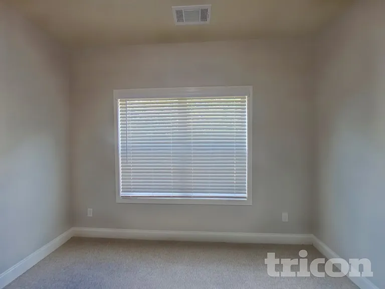 1152 Hartwell Rd — Photo 9