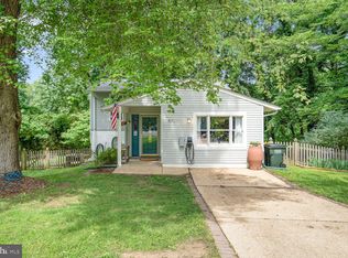 6212 Centaurus Ct, Burke, VA 22015