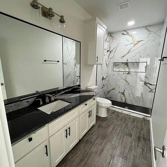 1417 Hibiscus Ave #4 — Photo 13
