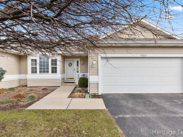 5762 Wineberry Ln SW #42, Grandville, MI 49418