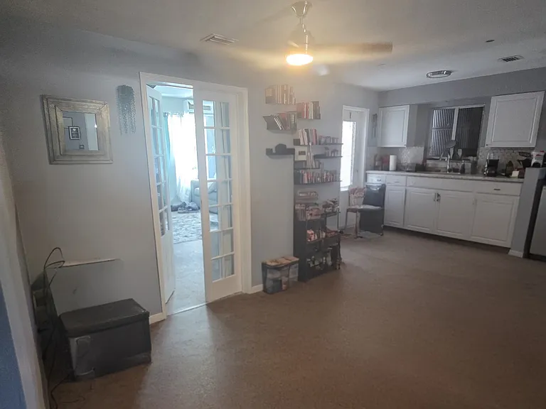 420 SE 9th Ct #2 — Photo 5