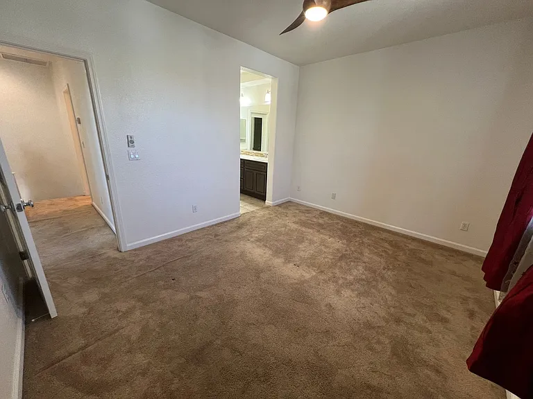 1141 Rock Ave — Photo 29