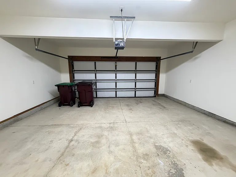 4553 Abbott Rd — Photo 27