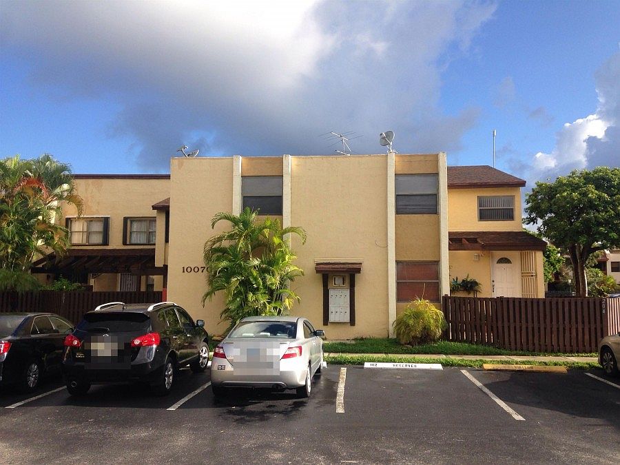 1st image of 10070 NW 9th Street Cir APT 203