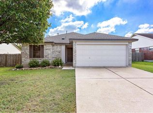 114 Harvest Ln, Hutto, TX 78634