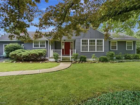 26737 Akins Rd, Columbia Station, OH 44028