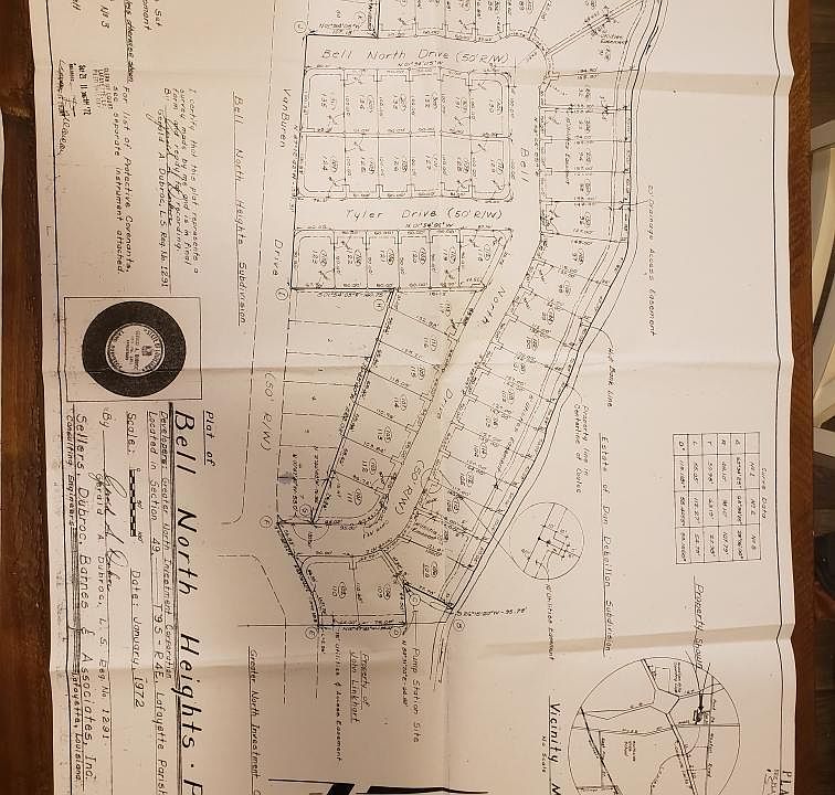 2nd image of 202 Bell North Dr