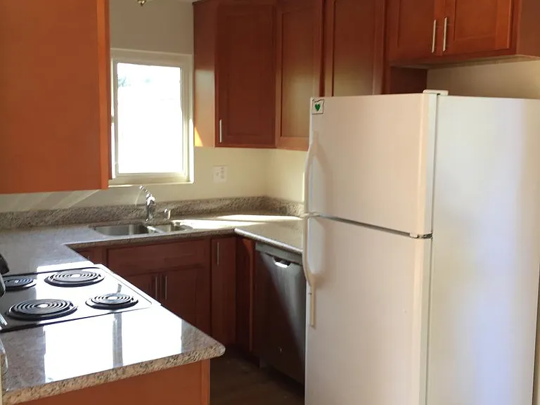 908 Arbor Rd #C — Photo 2