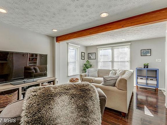 Sun-Soaked Living Space