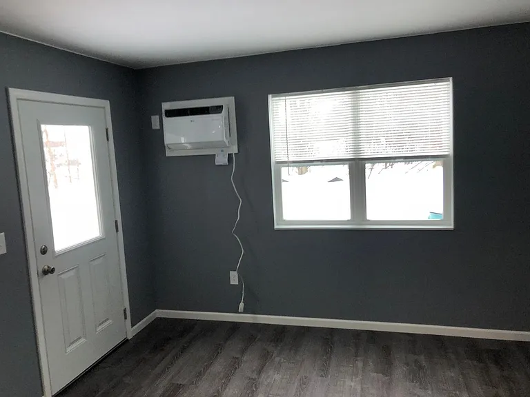 2100 Shortess Dr — Photo 2