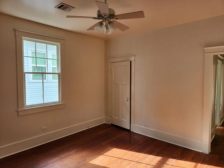 630 Amelia St — Photo 7