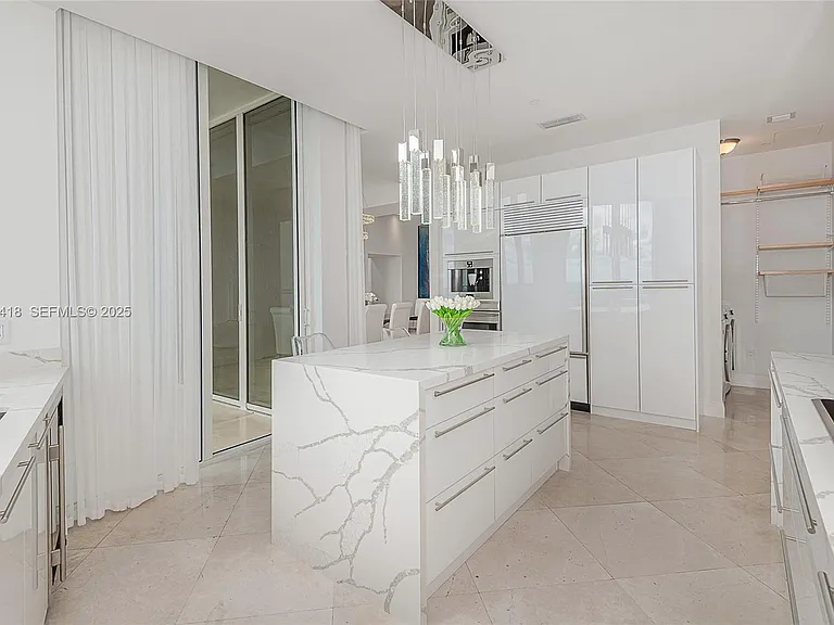 16001 Collins Ave #4104 — Photo 5