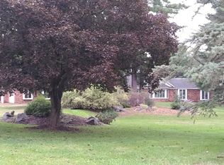 55 Maumee Trl, Lake Orion, MI