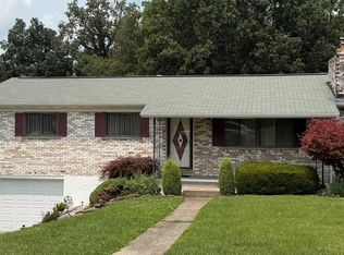 227 Tolley Dr, Beckley, WV 25801