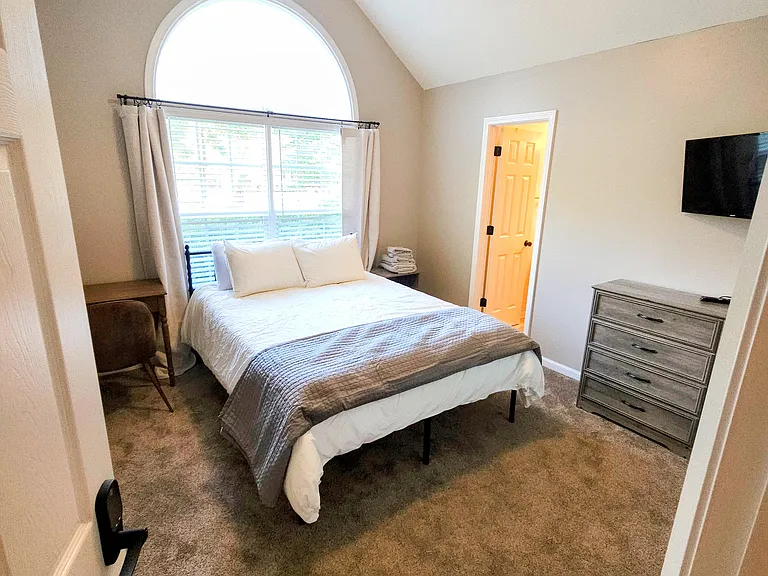 185 Lakewood Dr — Photo 44