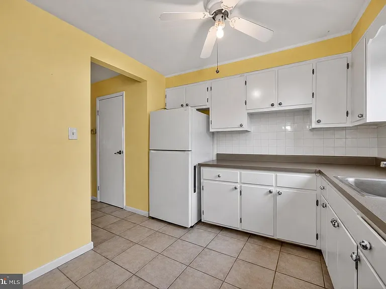 728 Pennbrook Ave — Photo 9