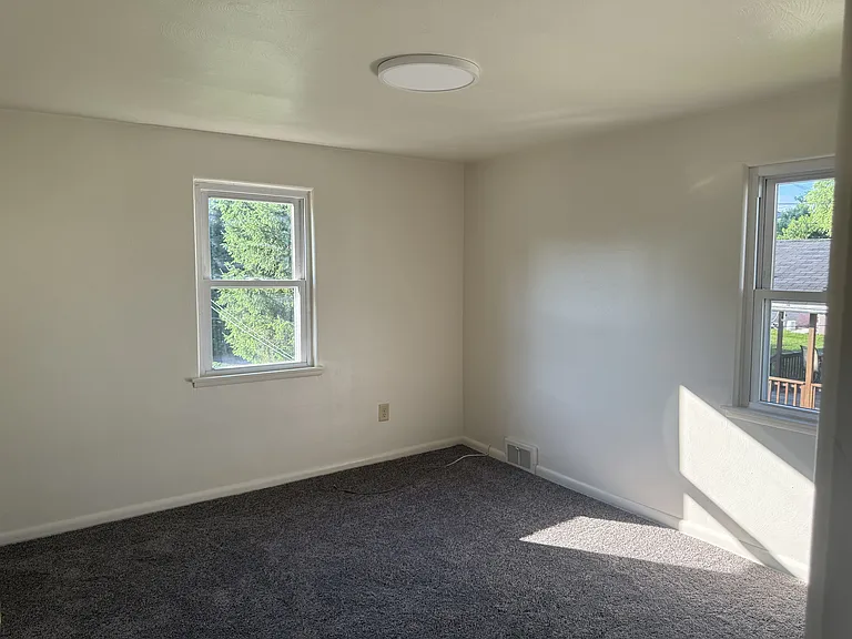 1409A Elm St #1409A — Photo 6