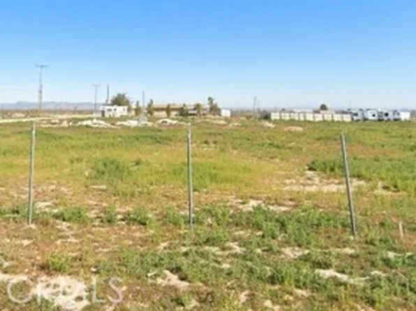 7878 Begonia Rd #40, Phelan, CA 92371