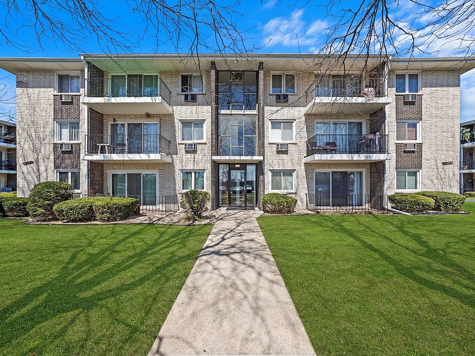 1st image of 6540 W 94th Pl APT 2B