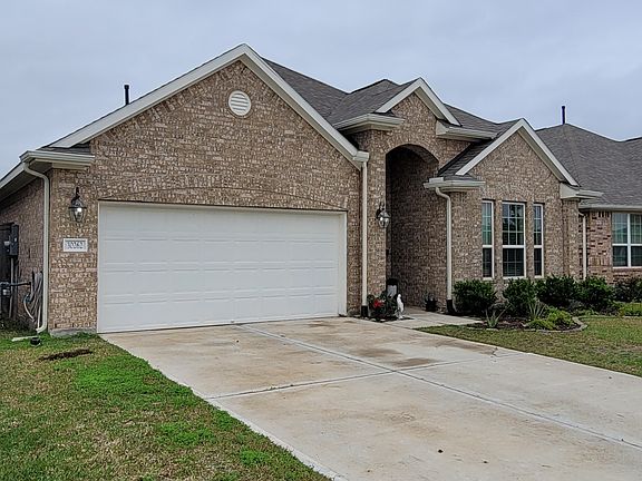 3rd image of 30262 Cascading Brook Way