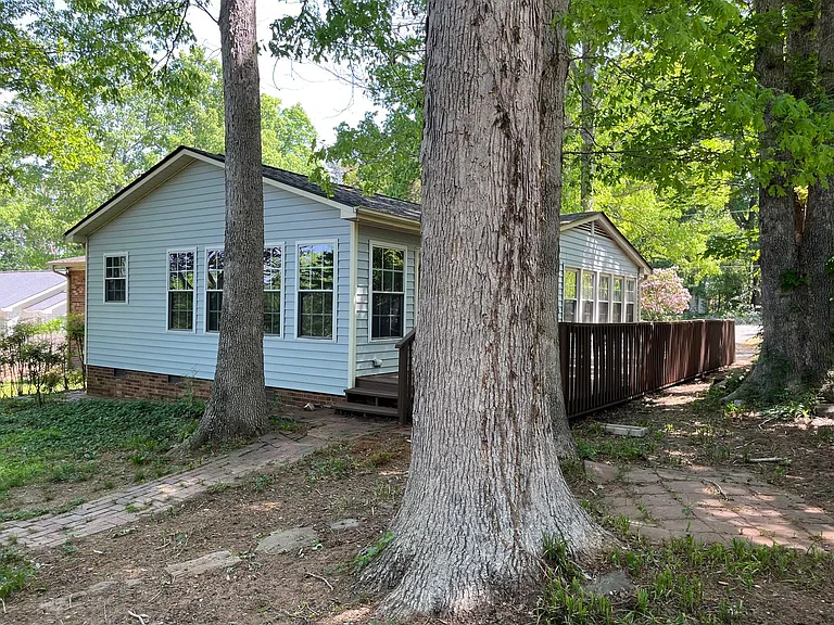 2890 Beta St — Photo 6