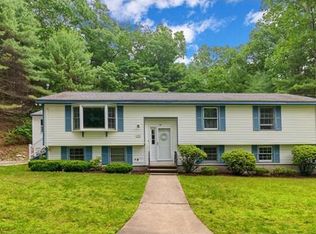 248 Kendall Rd, Tewksbury, MA 01876