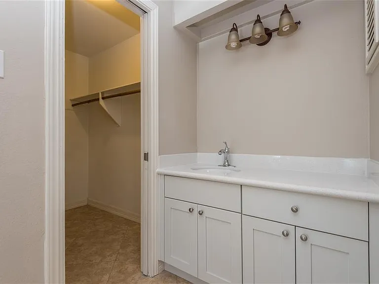 7403 Tall Pines Dr — Photo 13