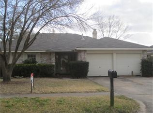 12335 Plumpoint Dr, Houston, TX 77099