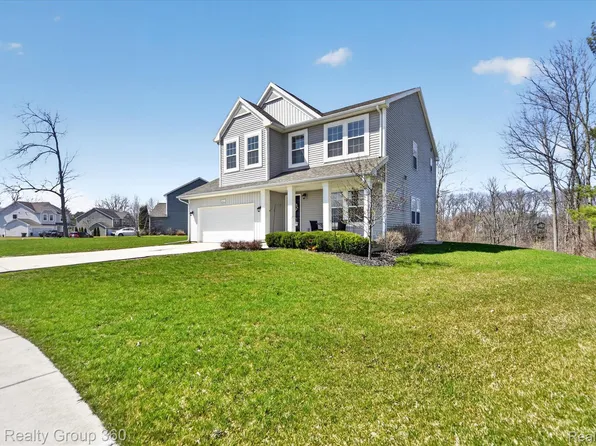 16121 River Ridge Trl, Linden, MI 48451