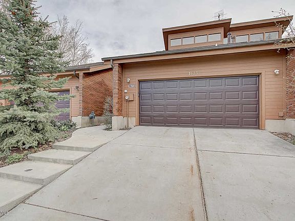 3rd image of 1673 W Village Round Dr