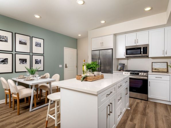 2318 Hamner Ave #3-302