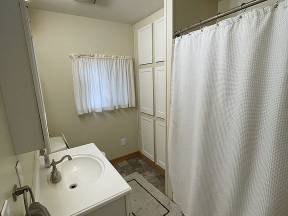 3rd image of 260 W Center St