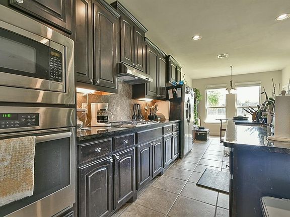 5th image of 8704 Stacy Lynn Ln