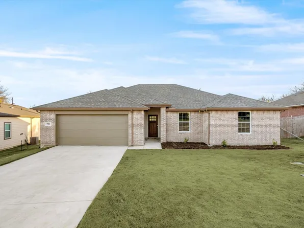 708 Port O Call Dr, Runaway Bay, TX 76426