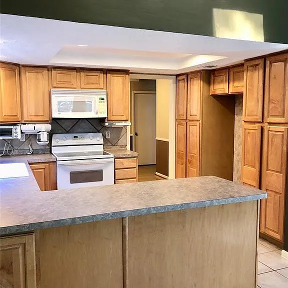 1814 Brushy Creek Dr — Photo 5