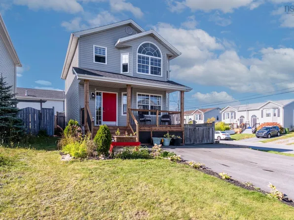 117 Vicky Cres, Halifax, NS B3G 1T2