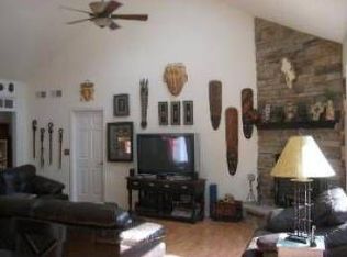 479 Poplar Dr, Yorkville, IL 60560