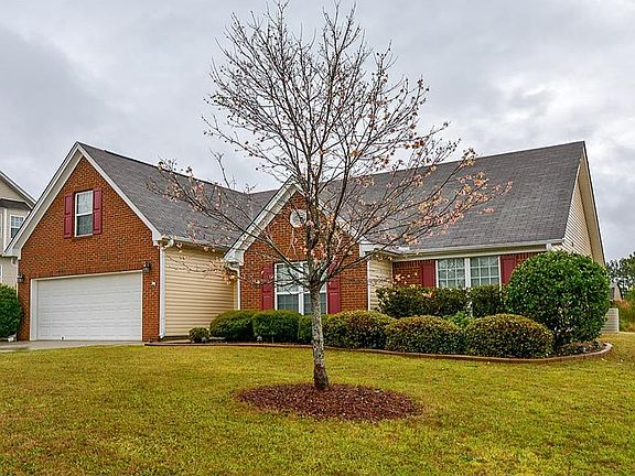 2nd image of 3986 Pine Village Pl