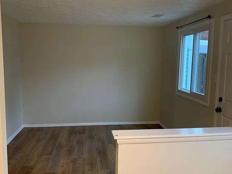 7034 Hames Ct — Photo 4