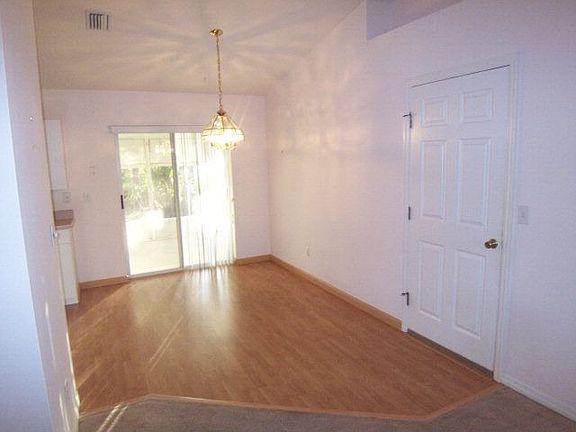 4th image of 66 Port Royal Dr