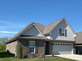 257 Sand Hills Dr, Maryville, TN 37801