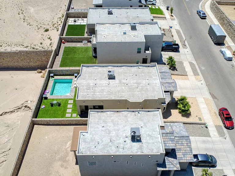 13066 Grantham Ln — Photo 56