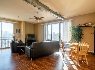 2080 N Commerce St UNIT 213, Milwaukee, WI 53212