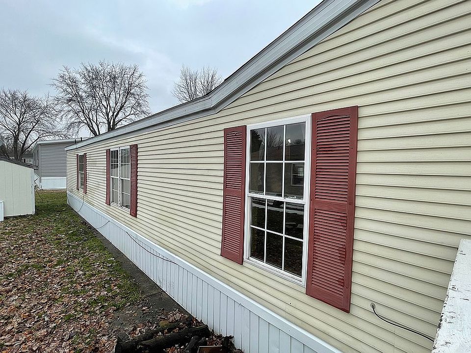 1st image of 481 S Kippen Dr SE