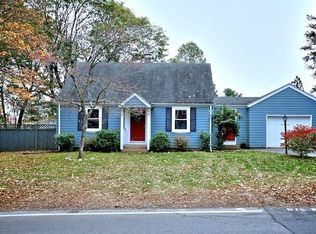 1704 Phenix Ave, Cranston, RI 02921
